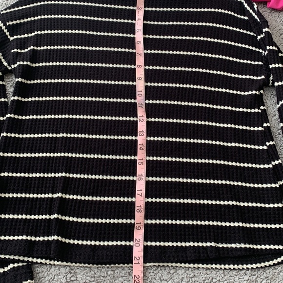 Anthropologie Top - Picture 5 of 7